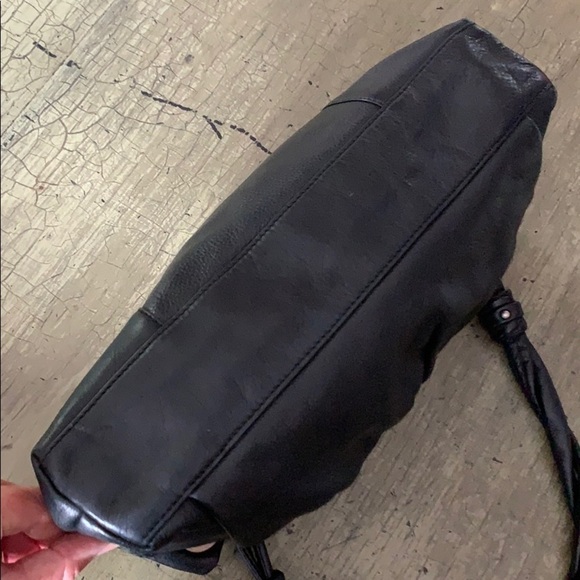 B. Makowsky Black Leather Hobo/Shoulder Bag - Picture 13 of 16